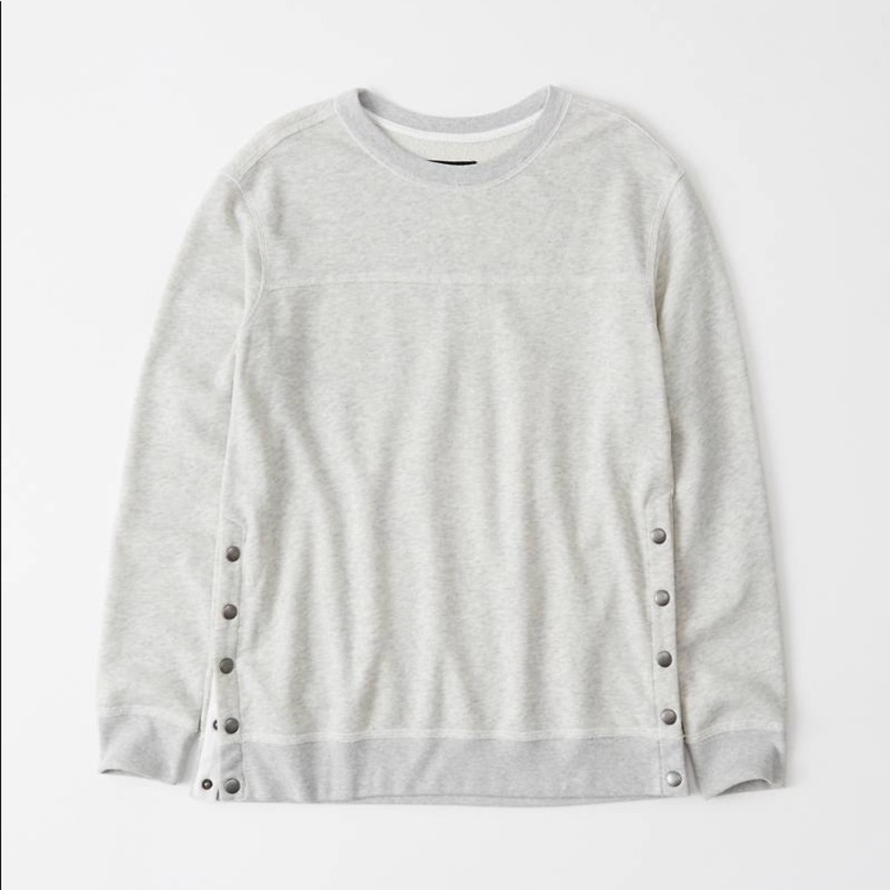 Side snap crew neck sweatshirt